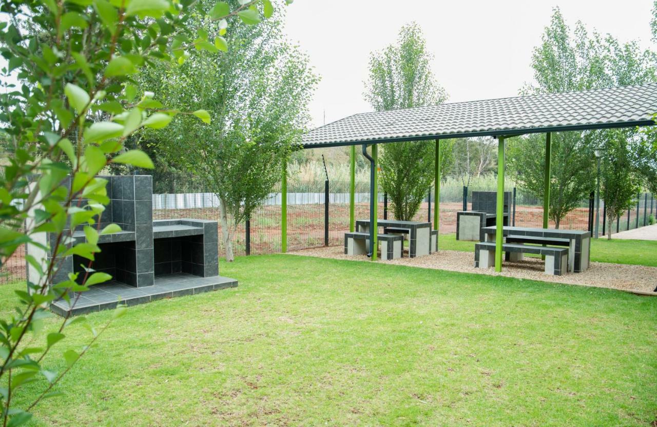 3 Lux Suites Middelburg  Exterior photo
